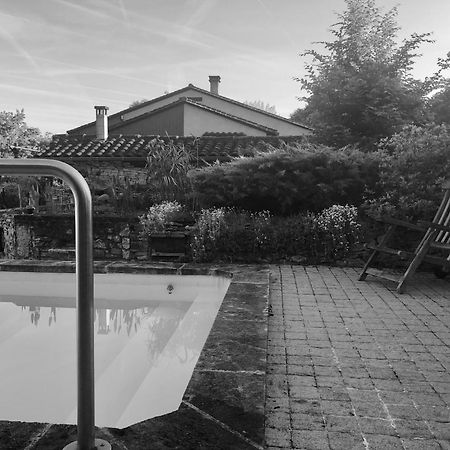 Le Bon Chemin Studio Stockholm Sainte-Nathalène Exteriér fotografie